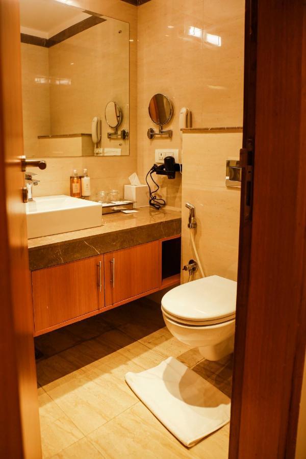 Nemesia City Center - Gurugram, Sector 29 Gurgaon Zewnętrze zdjęcie
