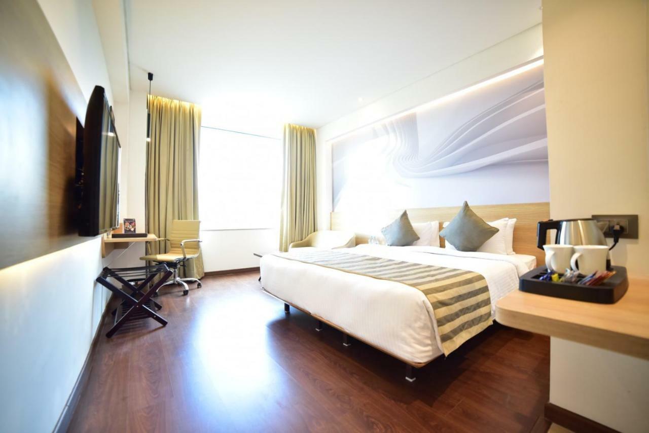 Nemesia City Center - Gurugram, Sector 29 Gurgaon Zewnętrze zdjęcie