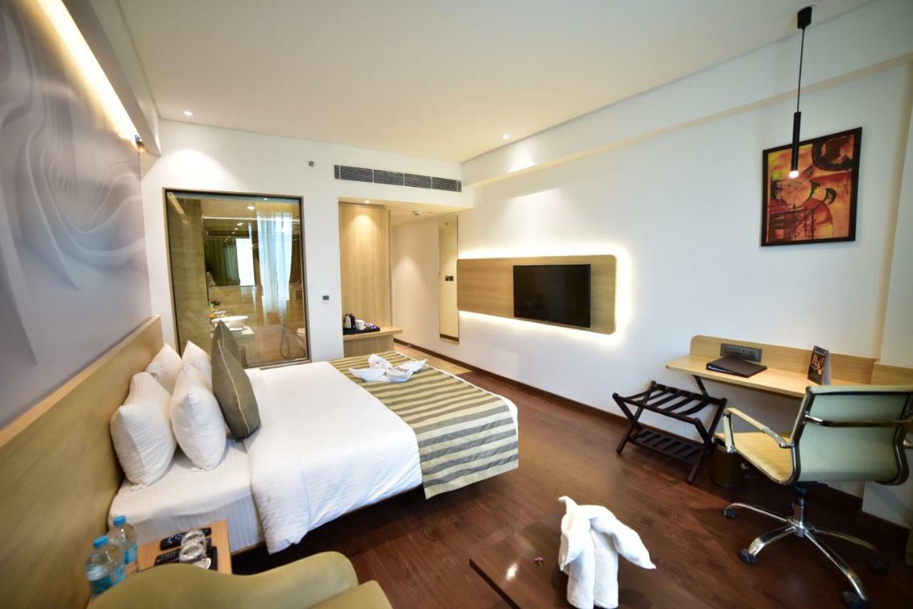 Nemesia City Center - Gurugram, Sector 29 Gurgaon Zewnętrze zdjęcie